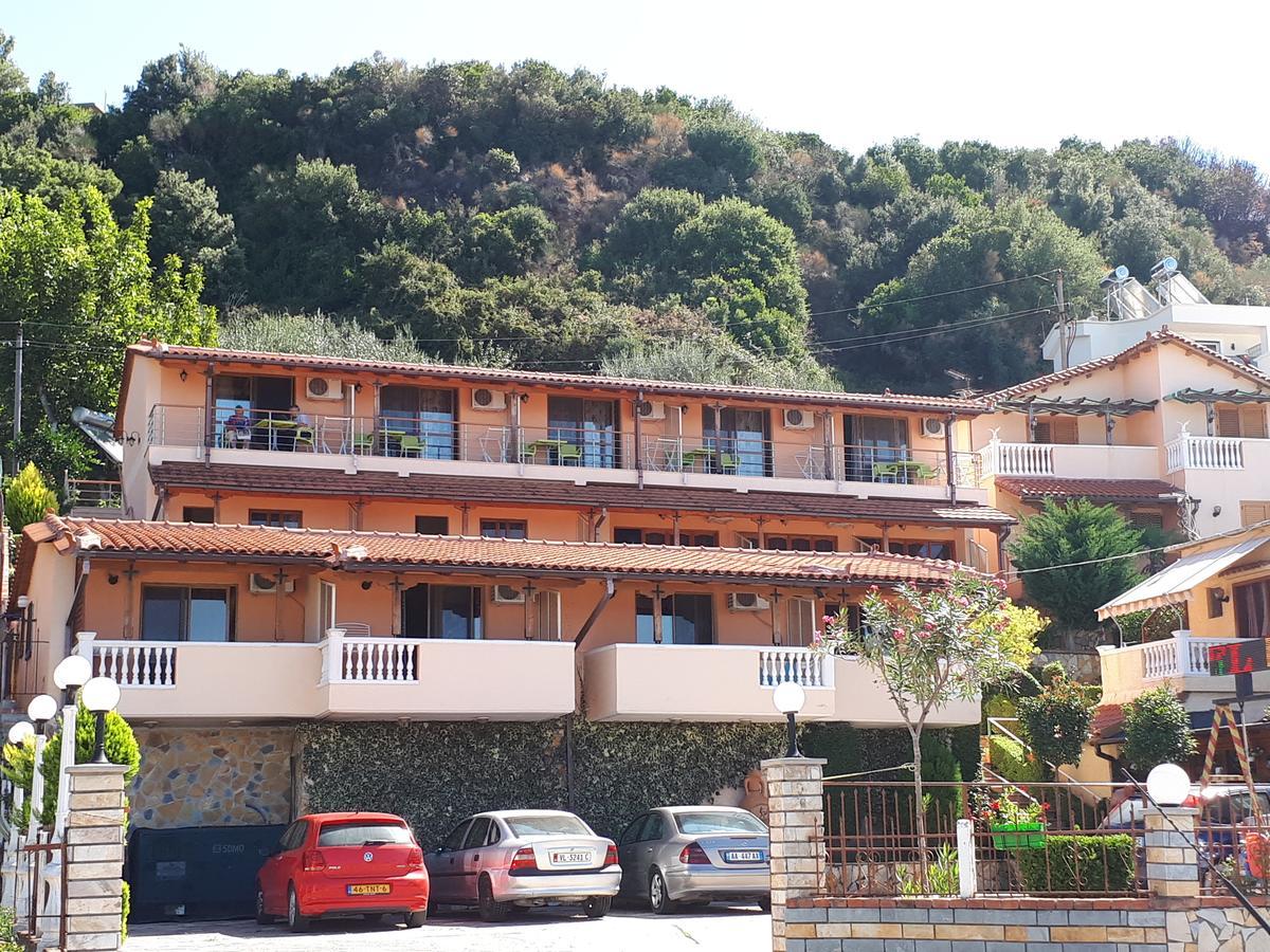 Hotel Ramosaco, Radhime, Vlore المظهر الخارجي الصورة