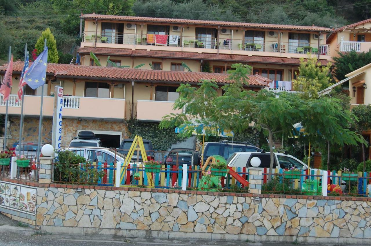 Hotel Ramosaco, Radhime, Vlore المظهر الخارجي الصورة