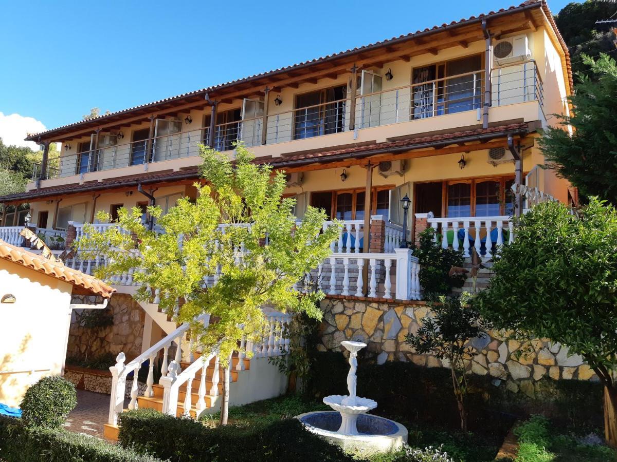 Hotel Ramosaco, Radhime, Vlore المظهر الخارجي الصورة