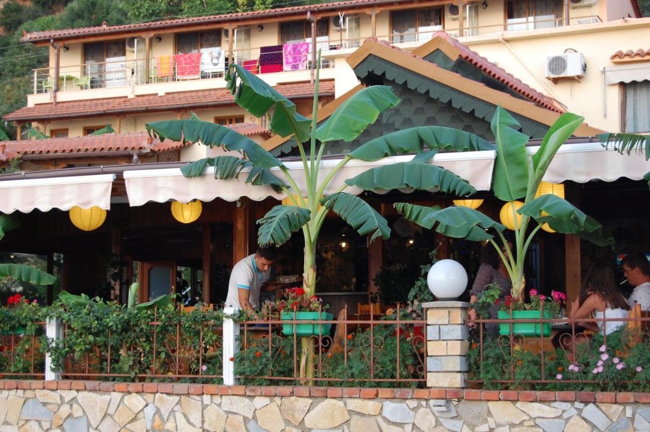 Hotel Ramosaco, Radhime, Vlore المظهر الخارجي الصورة